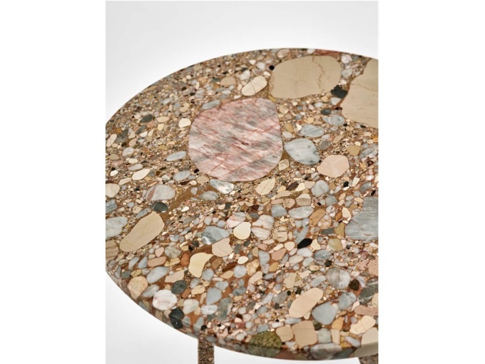 Кофейный столик в камне SELCE