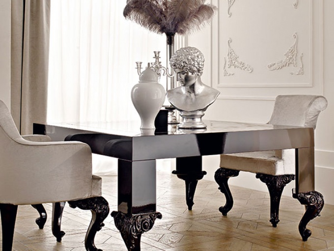 Dining Table   1046L