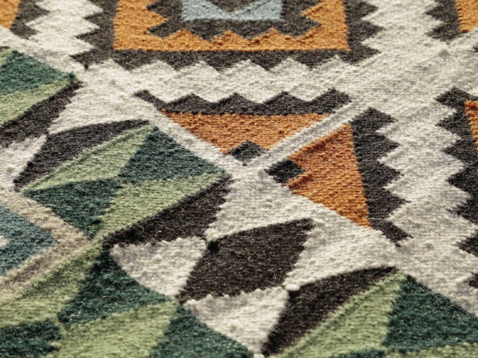 Diseno orange rug