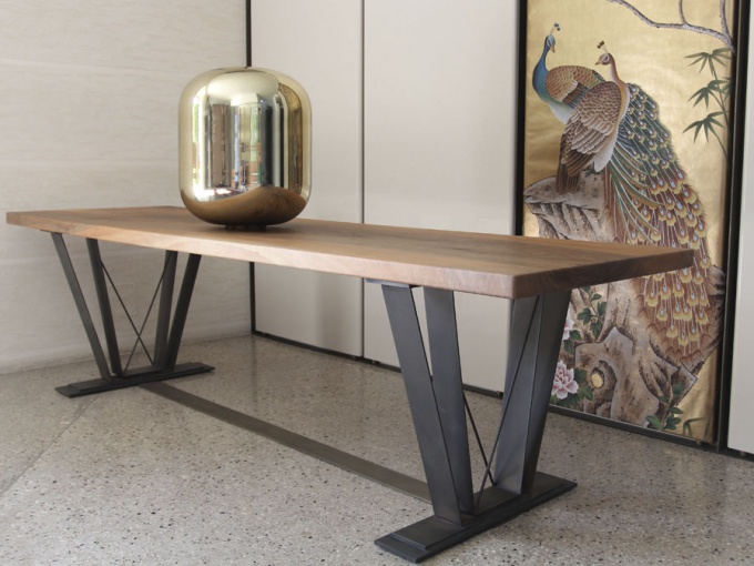Dining Table   Orma