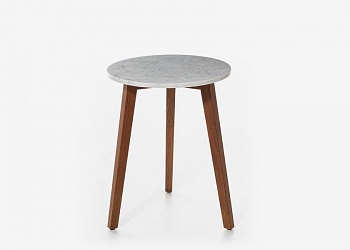 InOut 744 table
